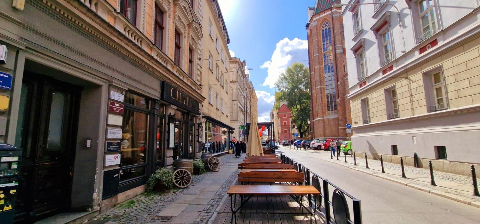 100 Steps From Rynek Apartment Wroclaw Bagian luar foto