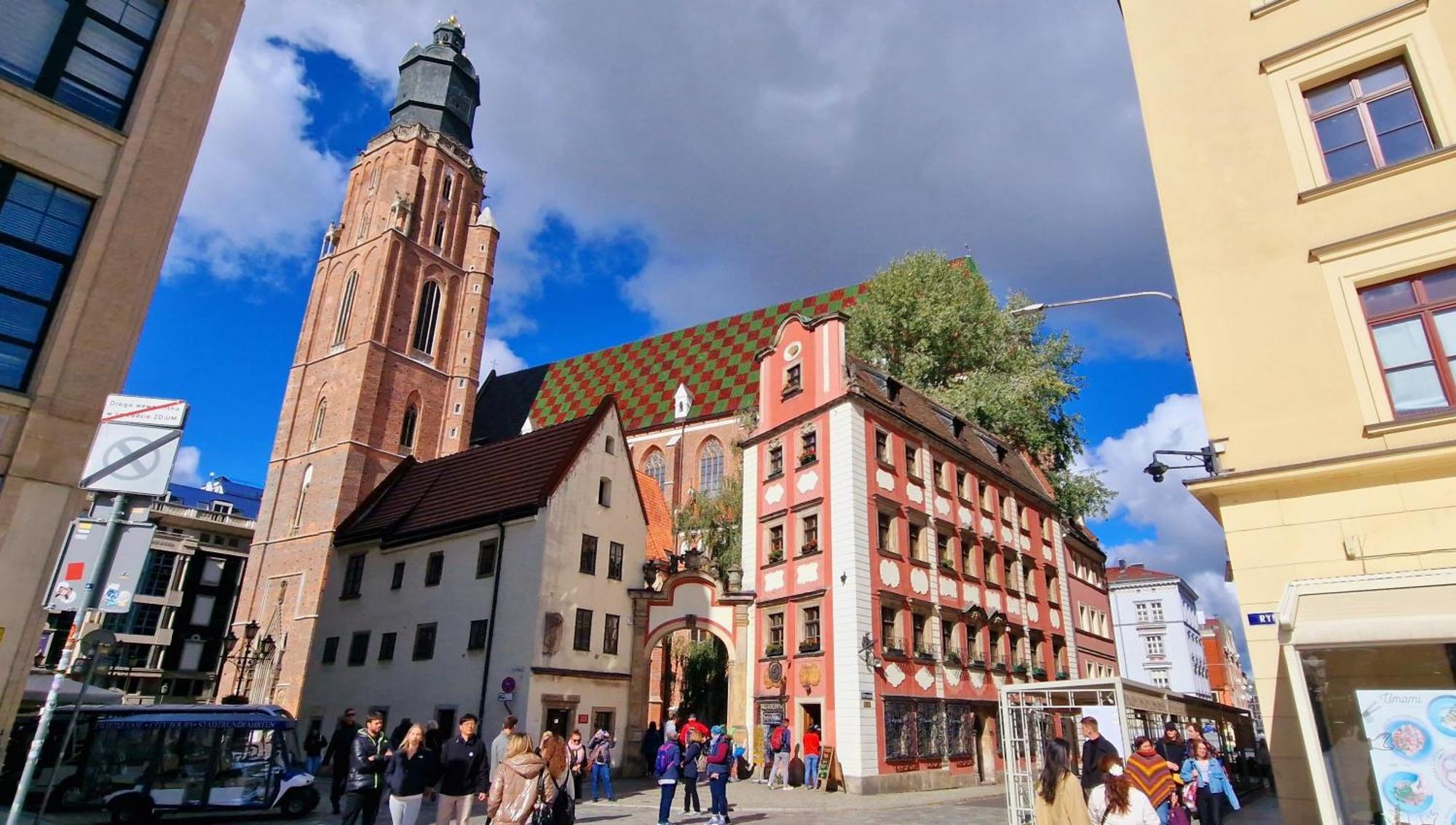 100 Steps From Rynek Apartment Wroclaw Bagian luar foto